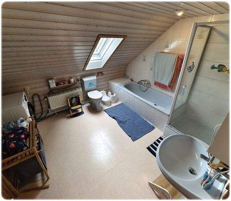 DG gr. Maisonette Bad