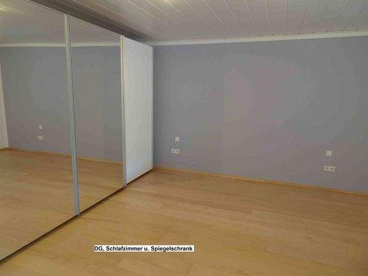 DG, Schlafzimmer 
