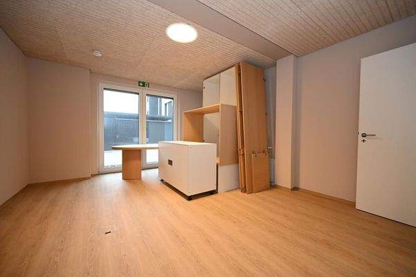 Büro 2 / Behandlung 2