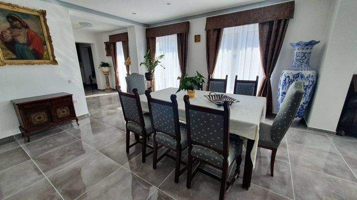 285626843_383355650432178_6506617308103094793_n.jp