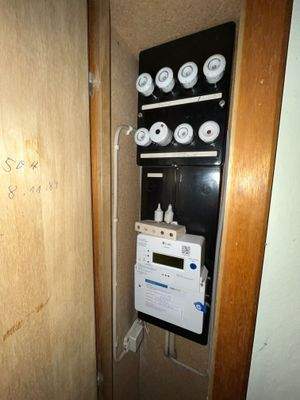 Alte Elektrik  im Erd- und Obergeschoss