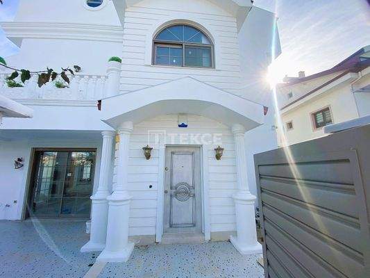 Luxury Villa with Pool and Sauna Near the Sea in Fethiye Muğla