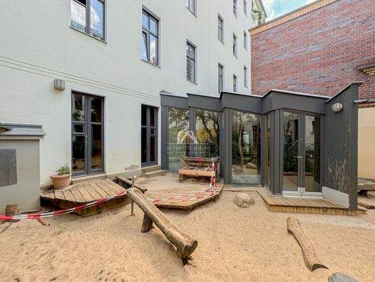 Außenfläche / courtyard