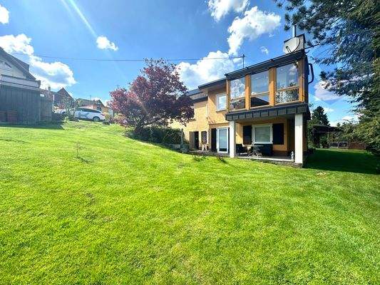 Seitenansicht mit UG