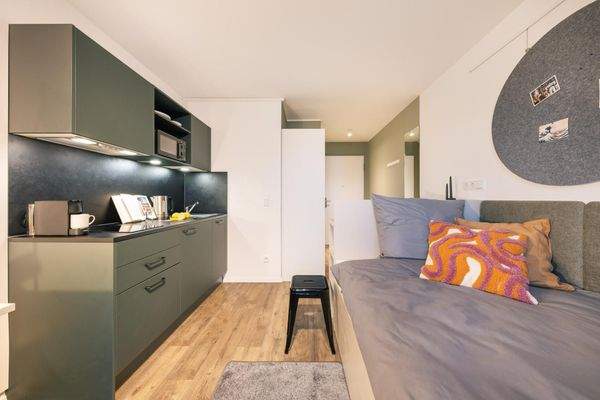 THE FIZZ plus Berlin