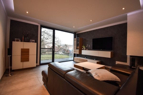 13 Wohnzimmer.JPG
