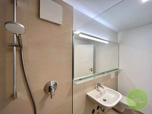 Ihre neue, geräumige, ...