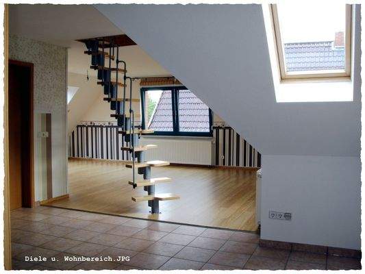 Diele u. Wohnbereich