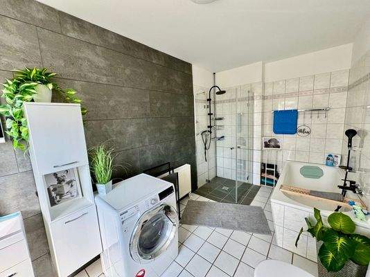 Badezimmer 2 Wohnung 1