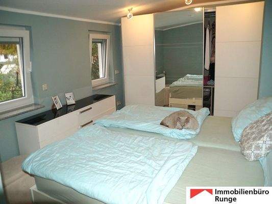 Schlafzimmer Gästehaus.jpg