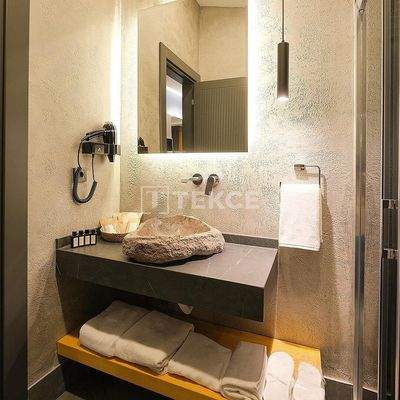 Boutique Hotel with Pool Close to Center and Beaches in Alaçatı Çeşme