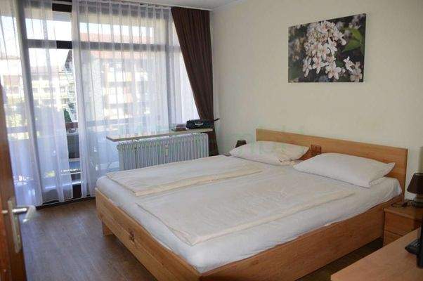 efcd786f-d2c9-4841-8e00-e27d16