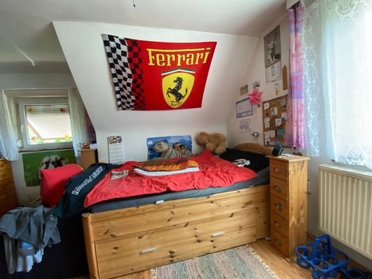 OG  Schlafzimmer/Büro
