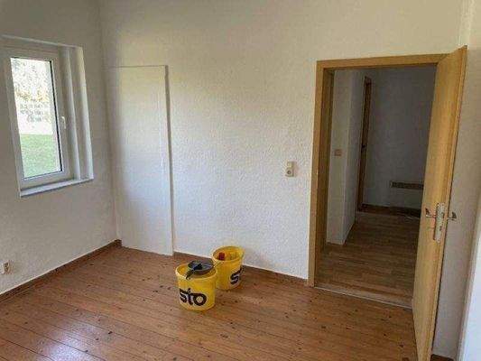 Wohn-/Schlafzimmer Wohnung 2 (2)