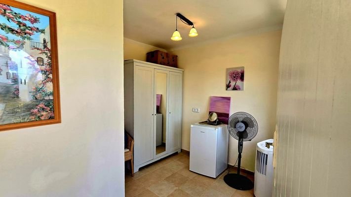 room-15883-yhvyn.jpg