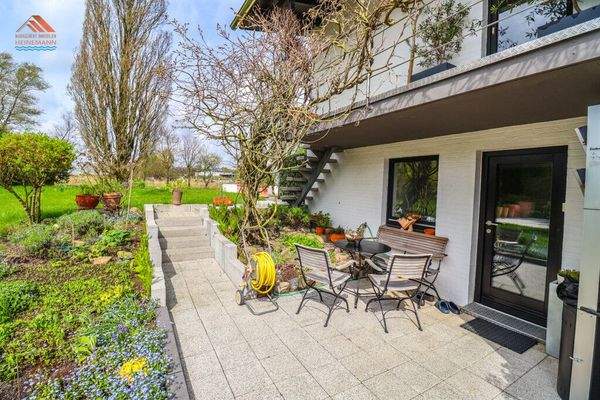 Wohnhaus - Terrasse 1