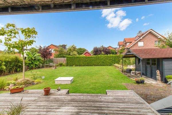 Garten - Blick vom Wohnzimmer