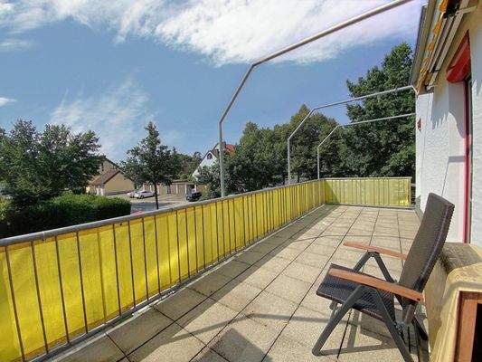 Balkon mit Blick ins Grüne