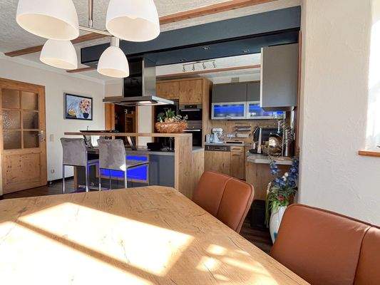 Essbereich und Küche