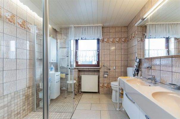 Badezimmer OG