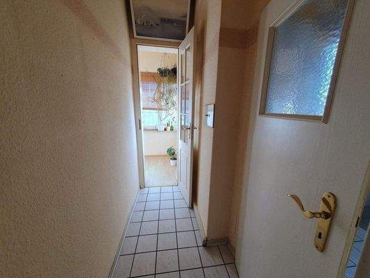 OG Zugang zum Bad u. Loggia.jpg