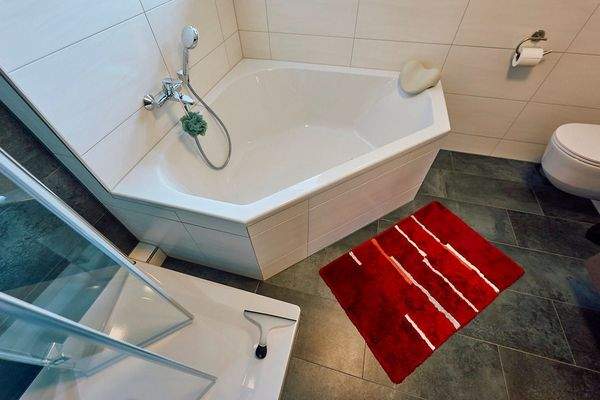 1. Obergeschoss, Bad