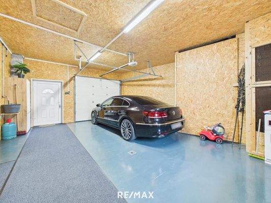 Zweifamilienhaus in Illmitz Garage