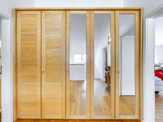 Flur OG Einbauschrank.jpg