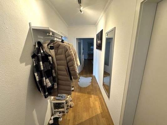 Diele Wohnung DG links