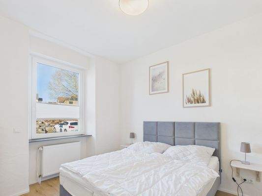 CAM01223G0-PR0192-STILL059