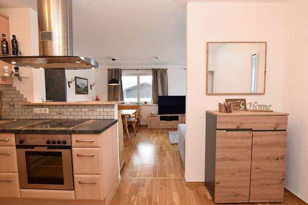 aa099aab-26e7-400d-b866-bf348382e60b