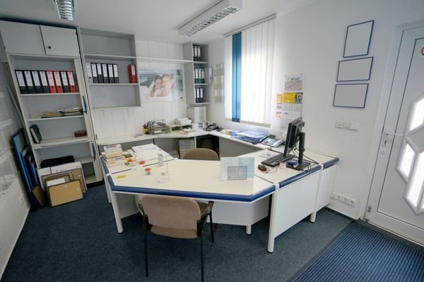 Büro 1