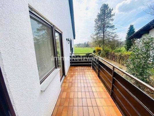 seitlicher Balkon vom Kinderzimmer und Gästezimmer