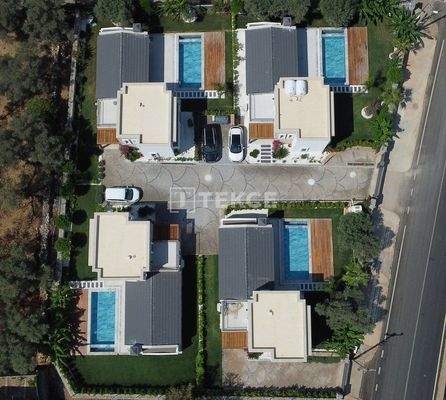 Detached Stylish Houses with Pool and Garden in Bodrum Turkey
