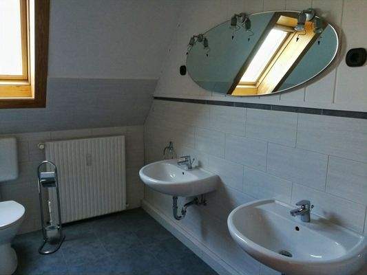 Wannenbad im DG - Ansicht I