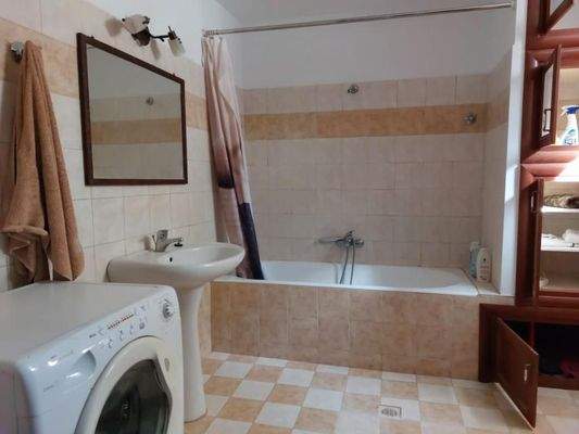 Kreta, Mochlos: Charmantes Haus mit Meerblick und Garten mit Olivenbäumen zu verkaufen