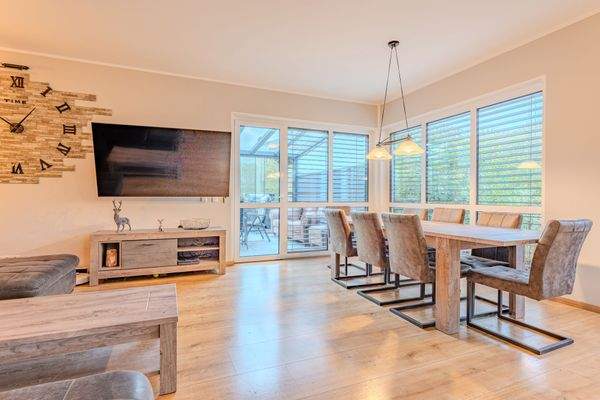 Wohn- und Essbereich - EG