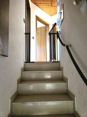 Treppenaufgang zum Dachgeschoss
