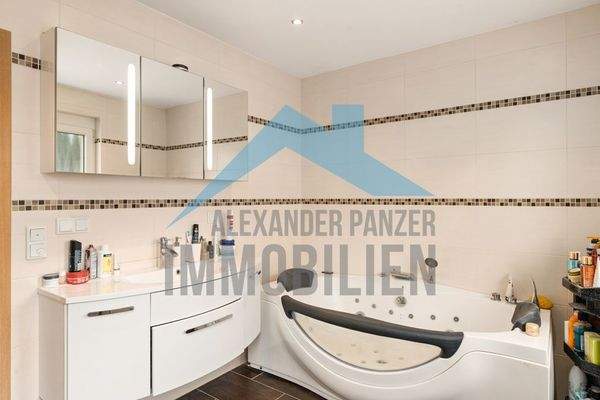 Badezimmer Erdgeschoss