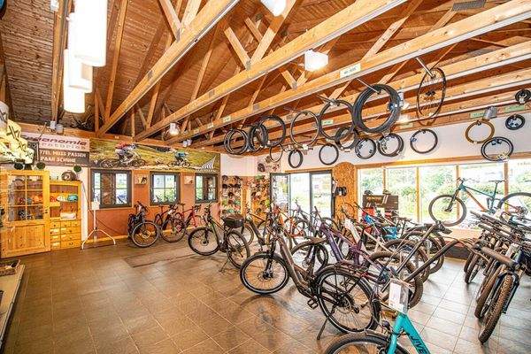 Eingangsbereich_Verkaufsraum