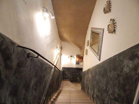 Abgang zu Toiletten und Lager