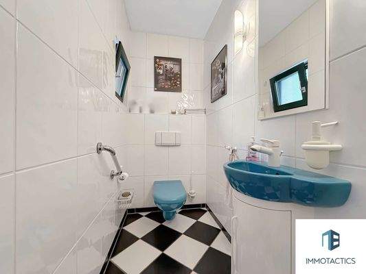 Gäste-WC Wohnhaus EG