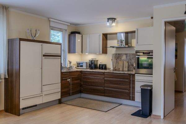 hochwertige Einbauküche