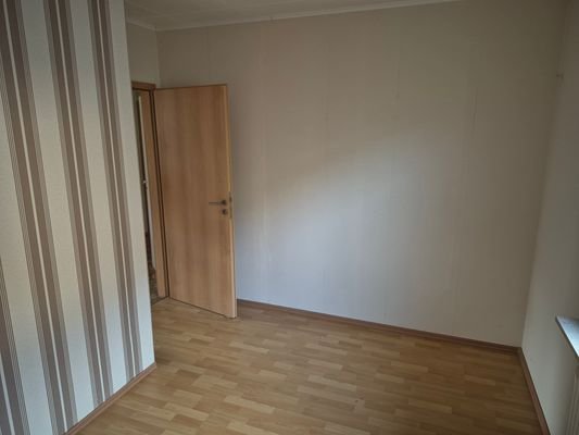 15 EG Zimmer 4.jpg