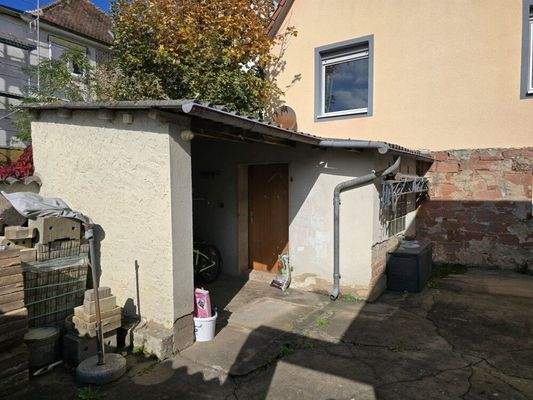 kleines Nebengebäude