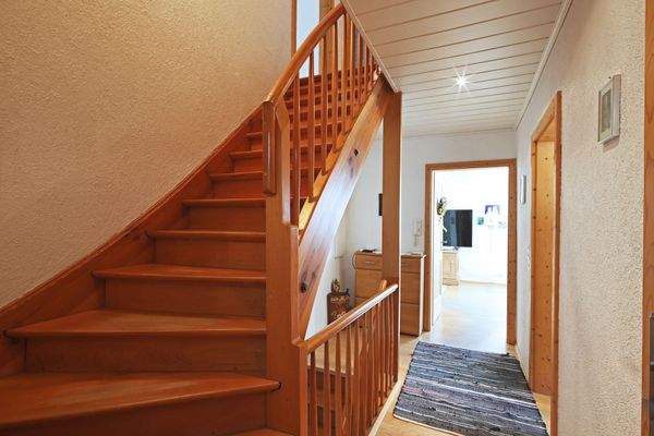 Treppenaufgang - Haus 60, OG - Whg. Nr. 3