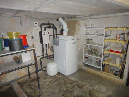KG Kellerraum mit Heizung (2)