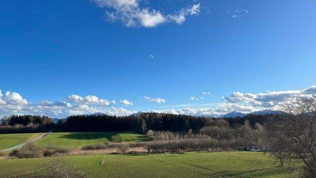 DHH Chieming Bild Aussicht.jpg