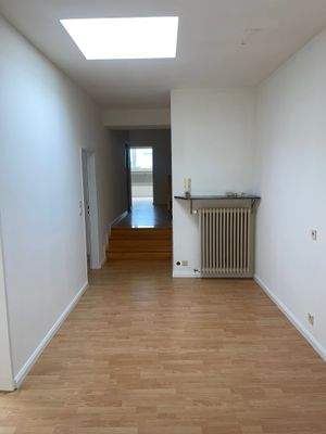 Wohnzimmer in Richtung Flur