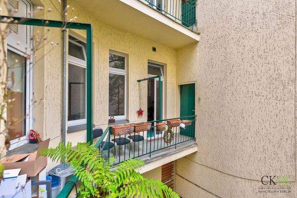 Ruheplatz mit Blick in den Hof